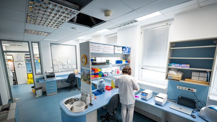 Világszínvonalú betegellátás: két laboratóriumot is átadtak Szegeden