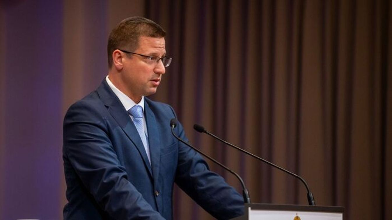 Gulyás Gergely – Tragikus következményekkel járna Ukrajna EU-tagsága