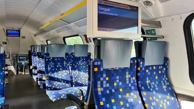 Az első napon sokan csak megnézni, vagy egy rövid útra érkeztek, a szegedi á