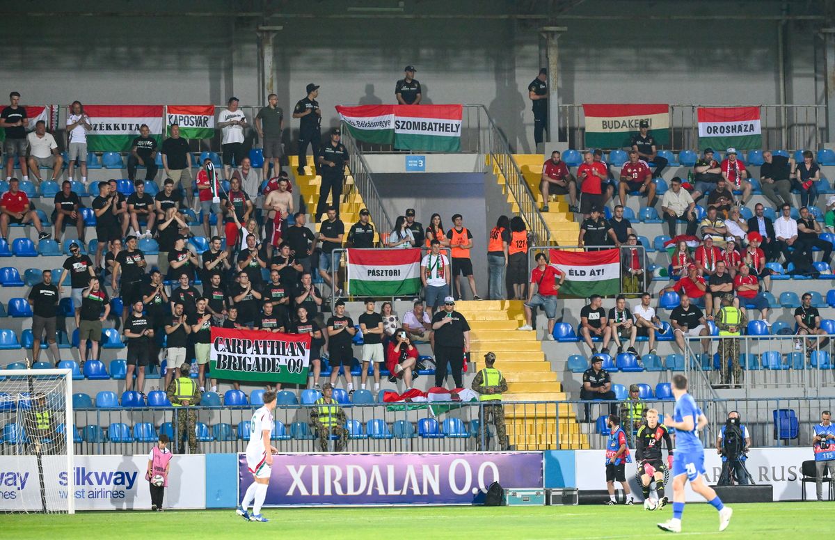 A magyar szurkolók Azerbajdzsánban.