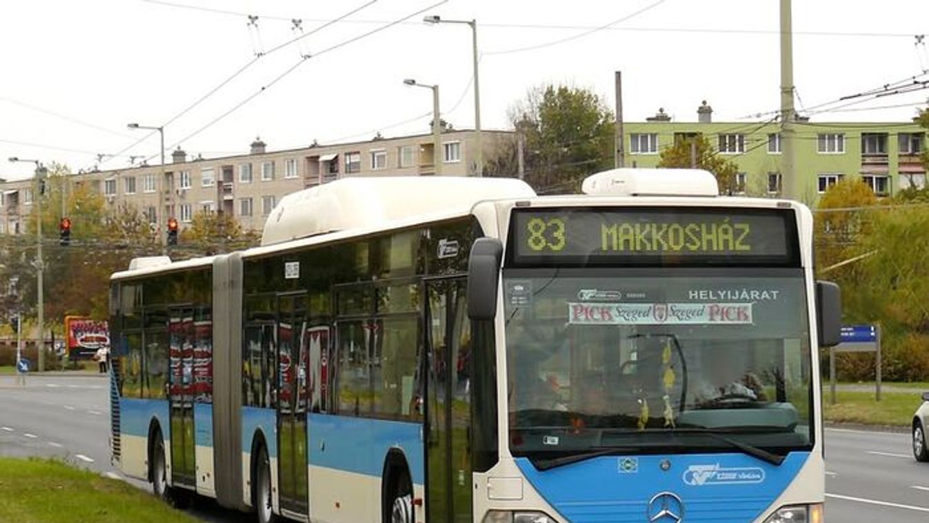 Csuklósbuszoktól búcsúzik Szeged