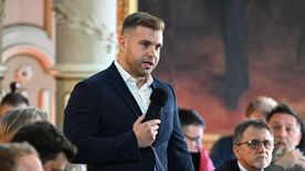 A szegedi képviselő szerint Ukrajna nem felel meg az uniós kritériumoknak