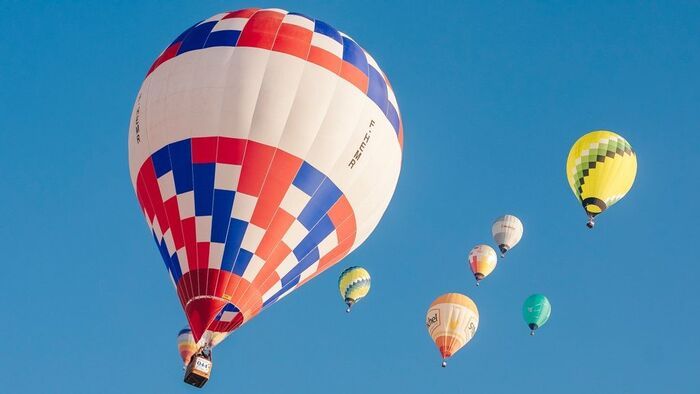 Hőlégballon CE Cup 2025: A helyszín változik, a látvány marad