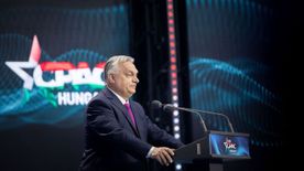 Orbán Viktor: Most még meg lehet akadályozni Ukrajna EU-tagságát