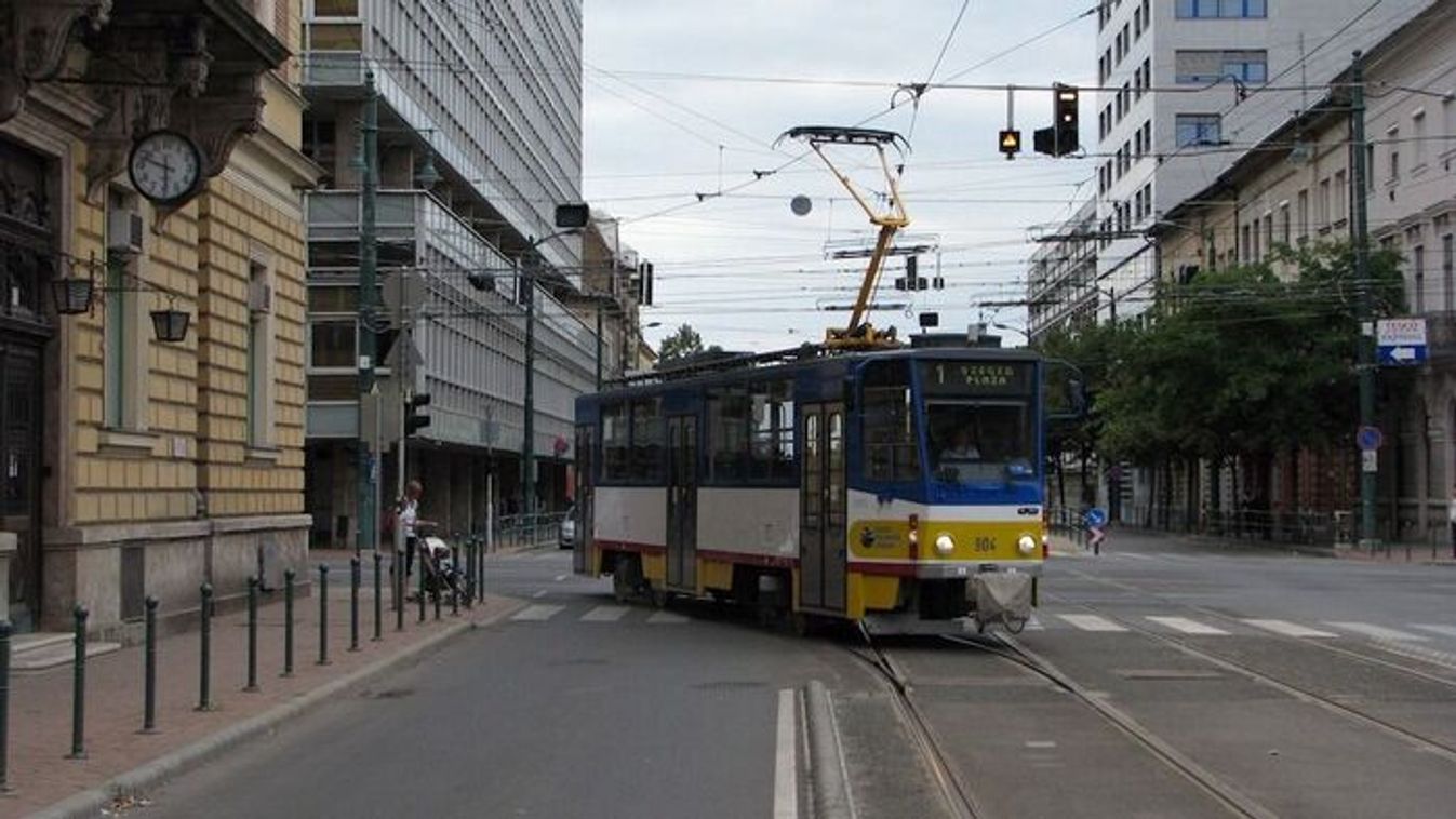 Vasúti és villamos pálya felújítások indulnak Szegeden
