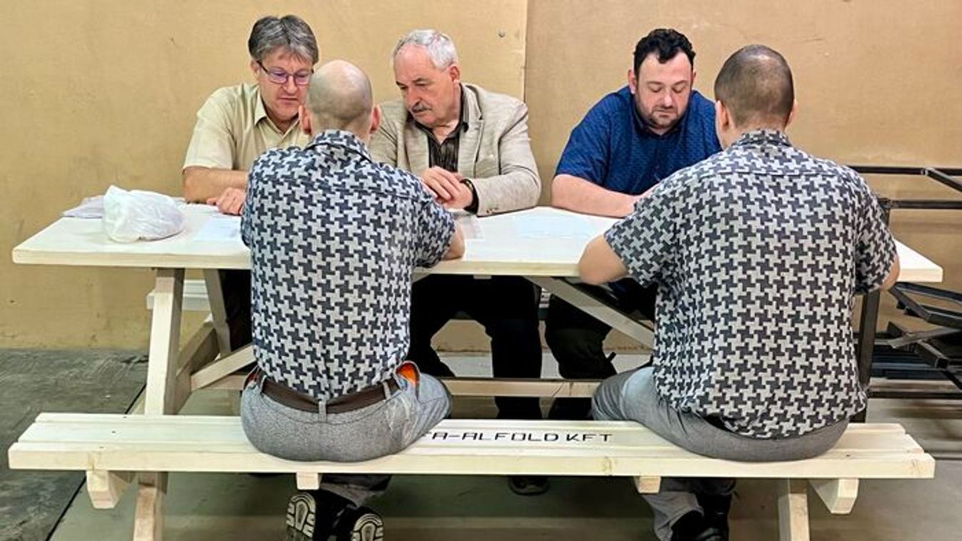 Sikeres vizsga után szakmájukban dolgoznak a börtönben a szegedi elítéltek