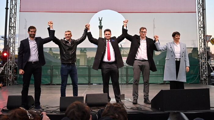 Magyar Péter árnyékában, visszalépő pártok a 2026-os választáson
