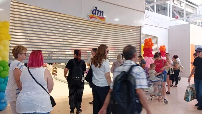 Új üzlettel bővült Szegeden a Tesco Extra: hatalmas érdeklődés övezte +fotók +videó