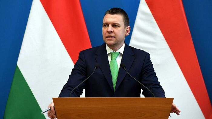 Menczer Tamás Magyar Péternek: Zelenszkij propagandáját nyomod, nem szégyelled magad?