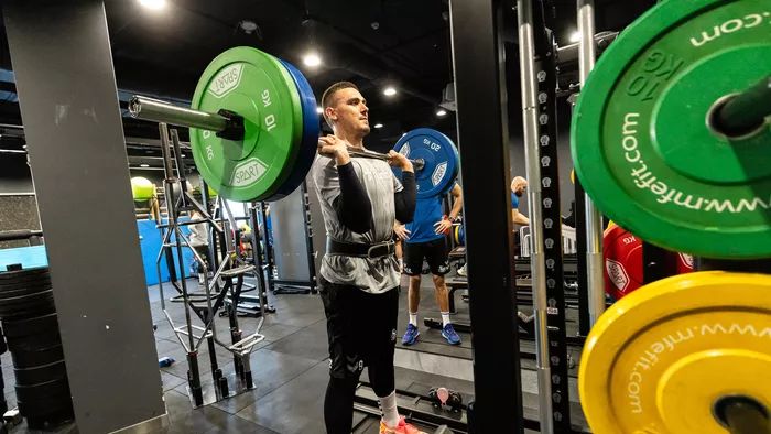 A kulisszák mögött: így készül Bodó Richárd az új idényre