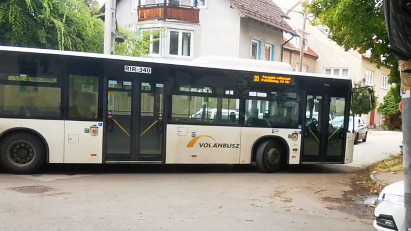 Káoszt hozott Alsóvároson a buszok terelése +videó