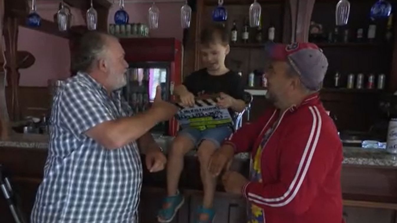 A szegedi kisfiú gyógyulásáért fogott össze a népszerű magyar sorozat stábja