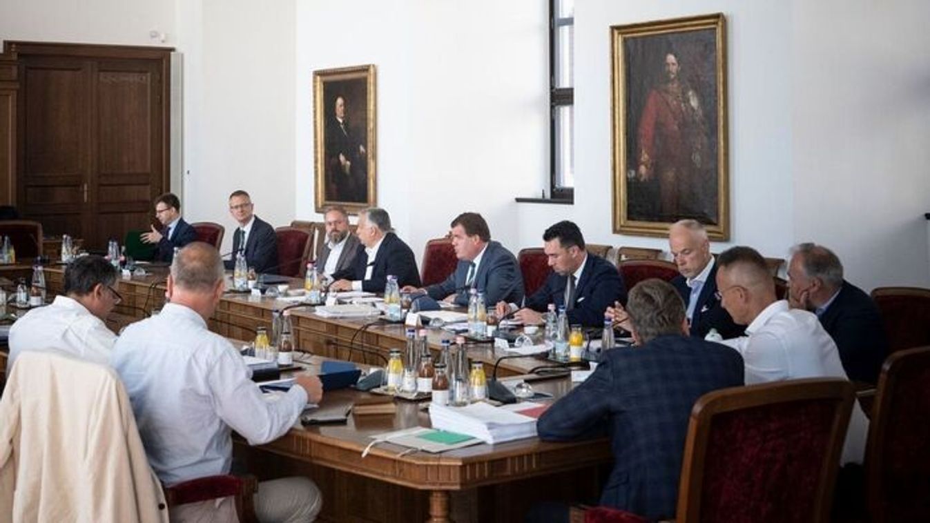 Orbán Viktor bejelentést tett: nagy segítséget kapnak a lakásvásárlók