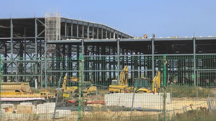 Hamis a híresztelés, hogy a BYD elhalasztja a szegedi gyár elindítását