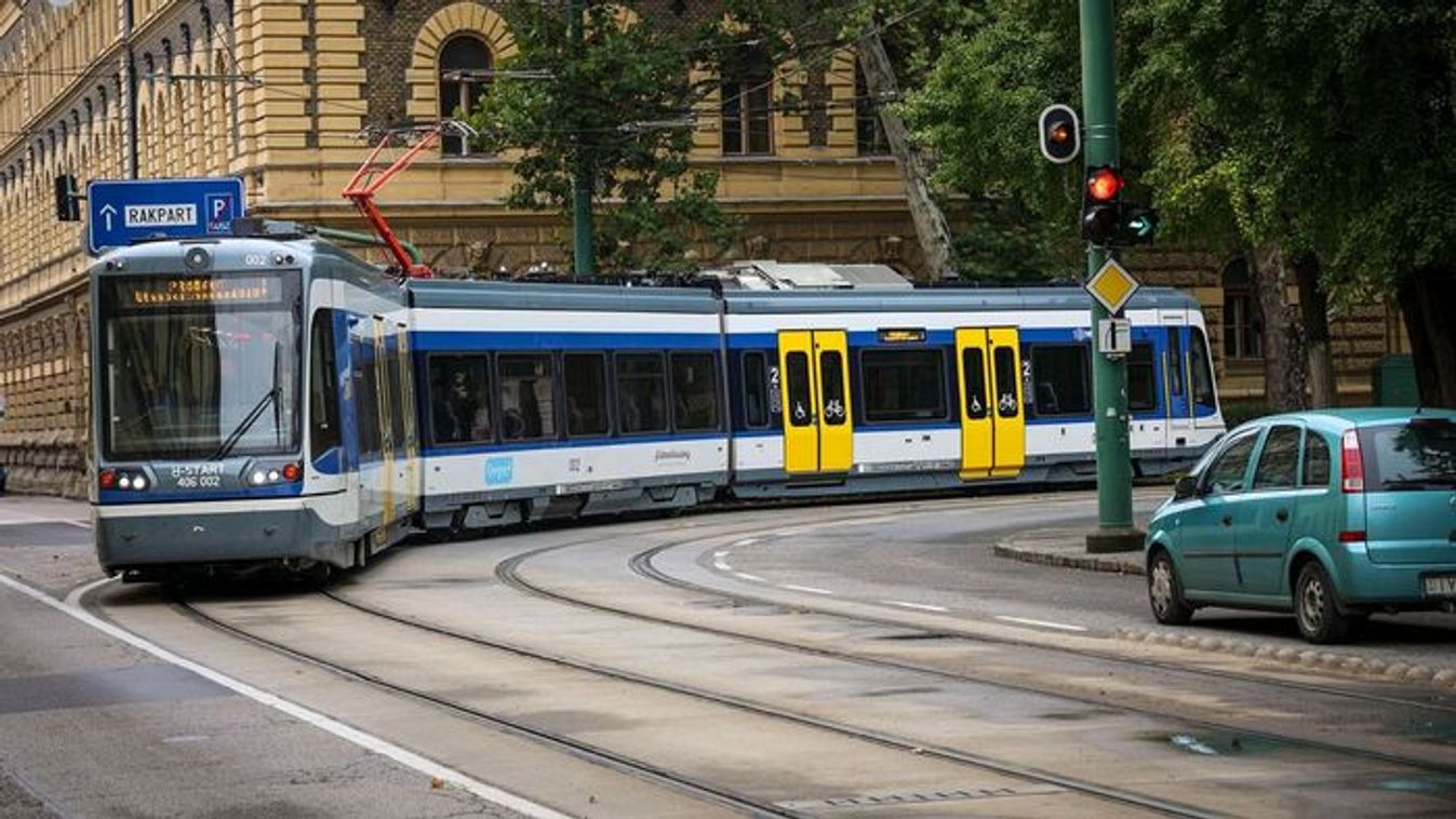 Szeged felkészül: több mint egy hónapra felfordul a villamos-közlekedés