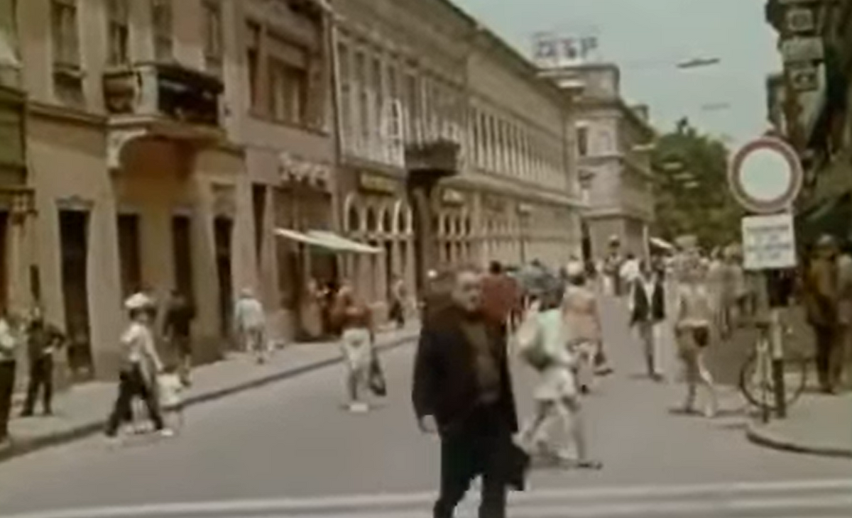 A Kárász utca a hatvanas években, más hangulata volt a hatvanas években Szeged Főutcájának 