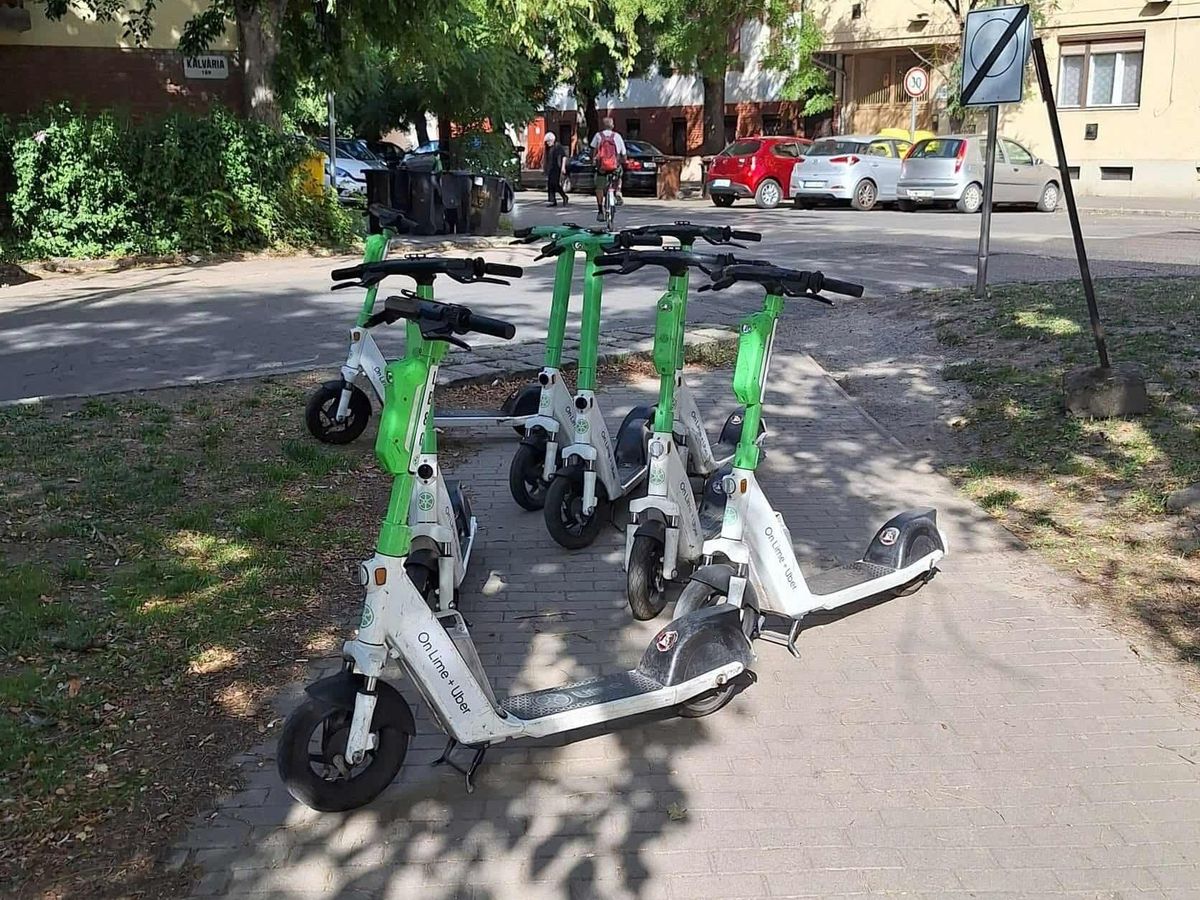 városszerte okoznak problémát az elektromos rollerek Szegeden