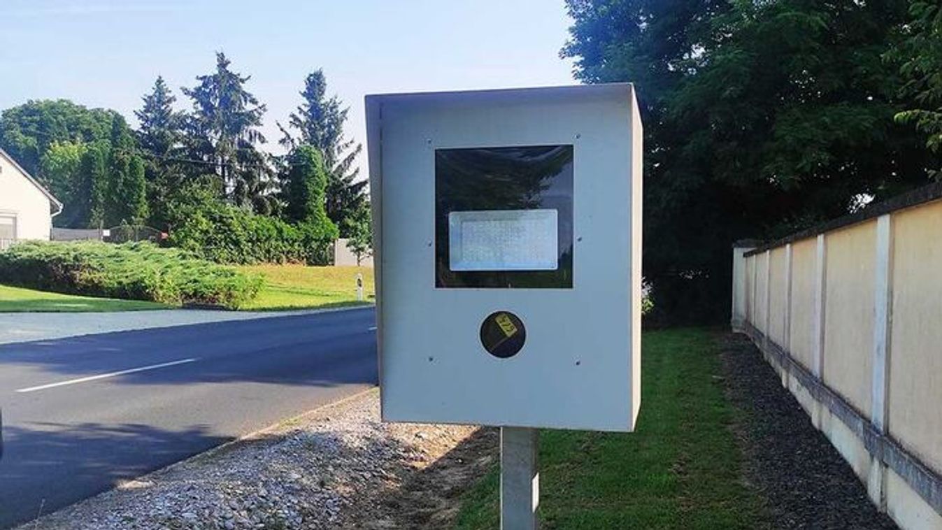 Trükkös dobozok figyelnek a száguldozókra Szegeden