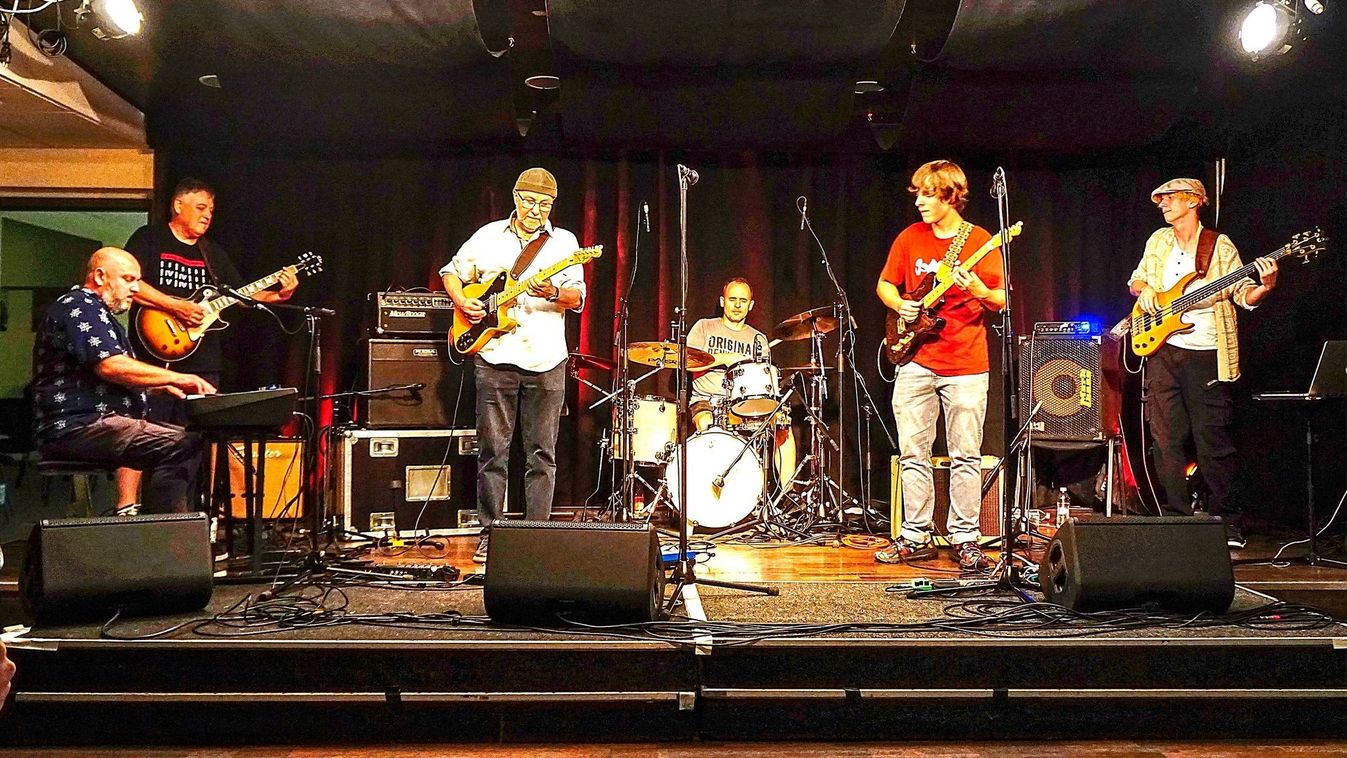 Rocktörténet Szegeden Dr. Rock szervezésében +fotók