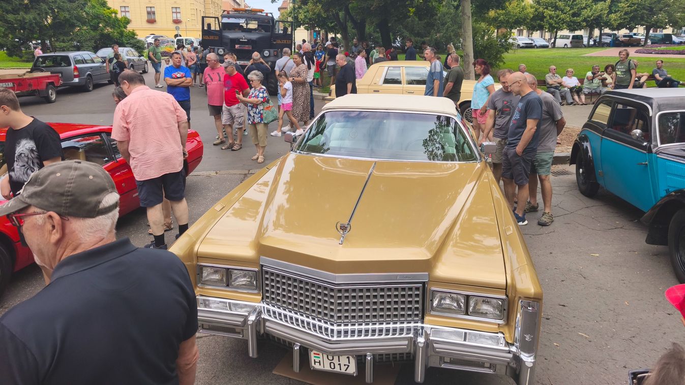 Fotókon, videókon mutatjuk Szeged legvagányabb járgányait - az állunk is leesett