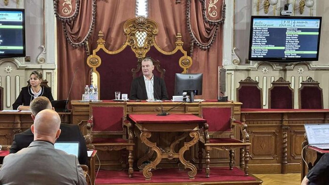A hét témája: Gyengül a baloldal?