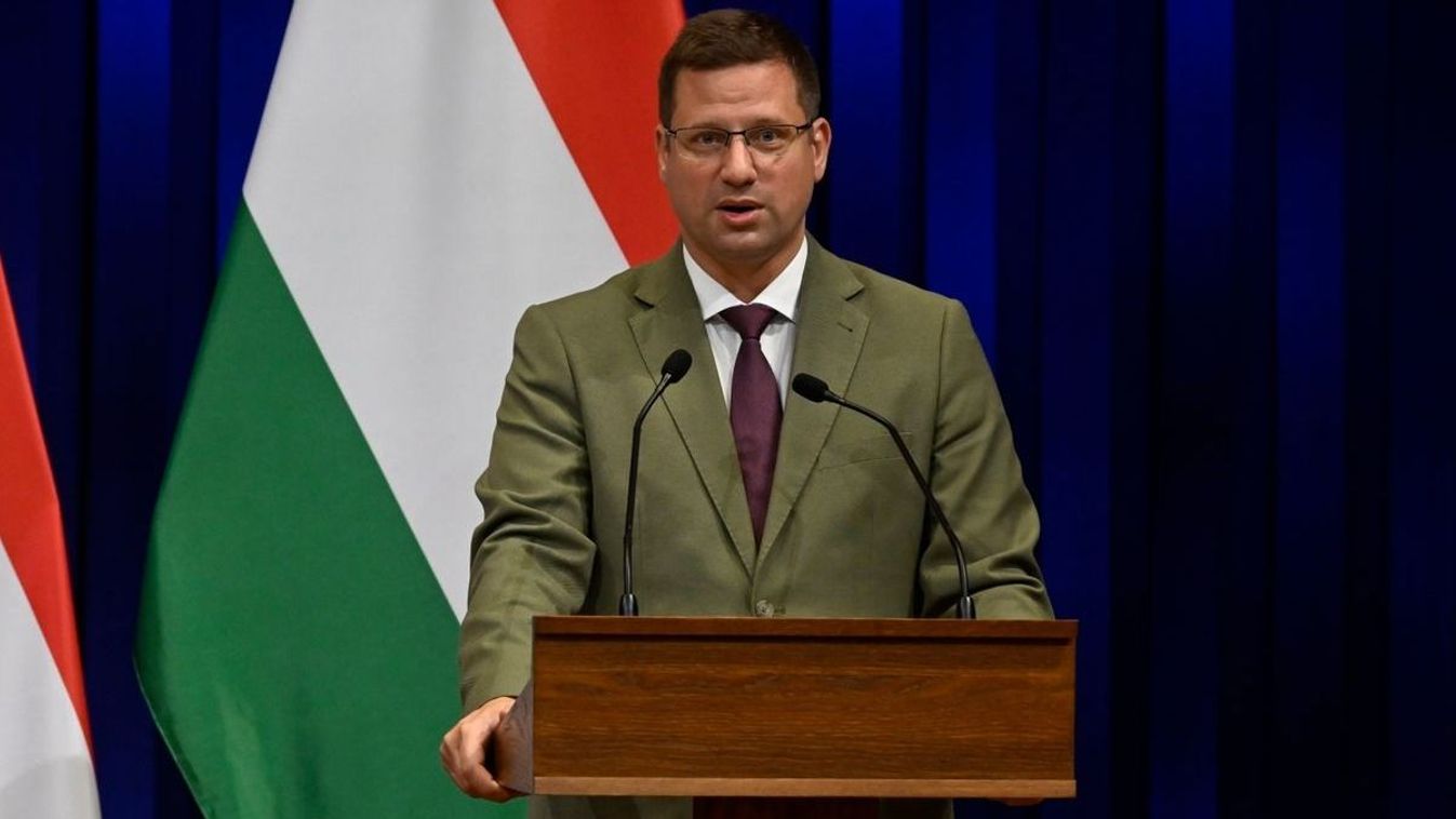 Kormányinfó: októberben indul a nemzeti konzultáció a Tisza-adóról +videó