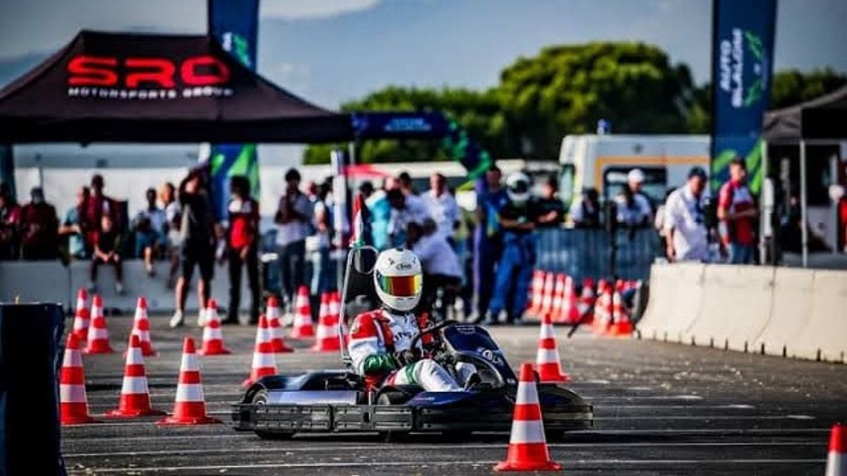  Széchenyi téren és a Huszár Mátyás rakparton az elektromobilitás legjavával találkozhatsz Fotó: E STREET PARADE