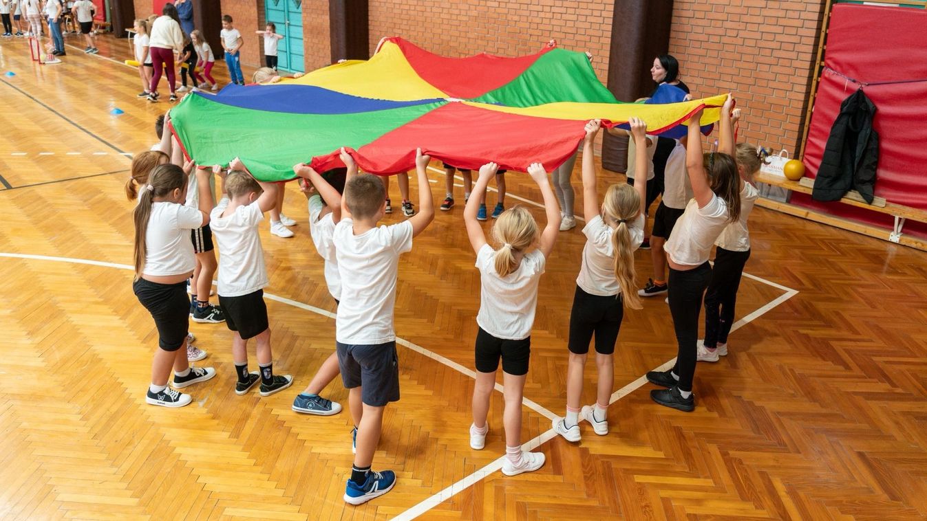 Diákolimpiát rendeztek: dorozsmai diákok a sport és a tanulás élvonalában +fotók