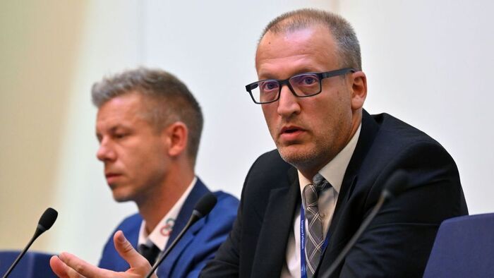 A Tisza-adó 2,8 millió magyart sodorna rezsiválságba