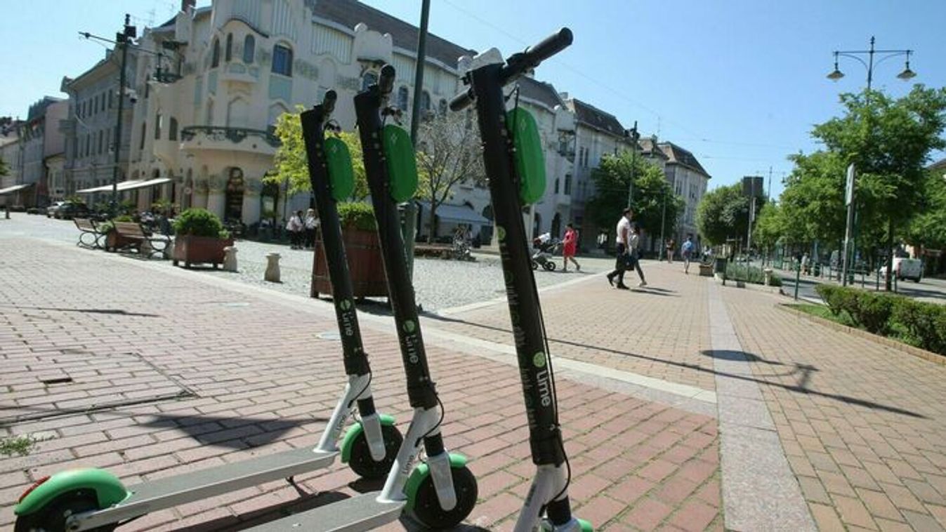 Megoldás a szegedi gondokra? Rolleres tiltótábla kerülhet a KRESZ-be