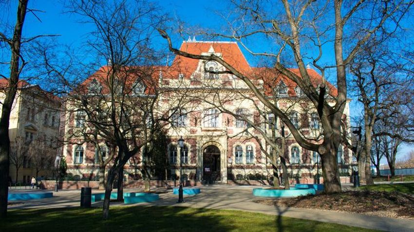 Fennállásának 140. évfordulóját ünnepli Szeged legendás intézménye