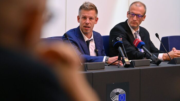 Magyar Péter bevallotta, hogy végig sem hallgatta, amit az alelnöke mondott az adóemelésről