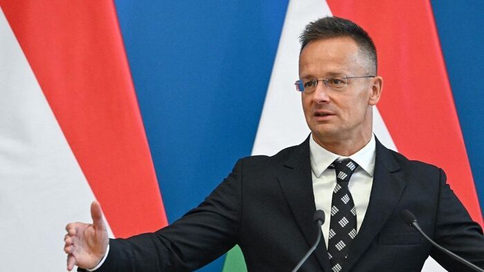 Szijjártó Péter: A Tisza adót akar emelni +videó