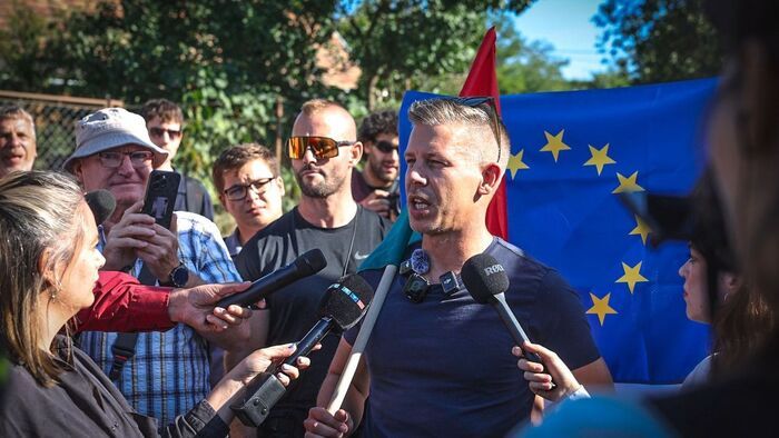 Akasztással fenyegették a közmédia munkatársait a Tiszások