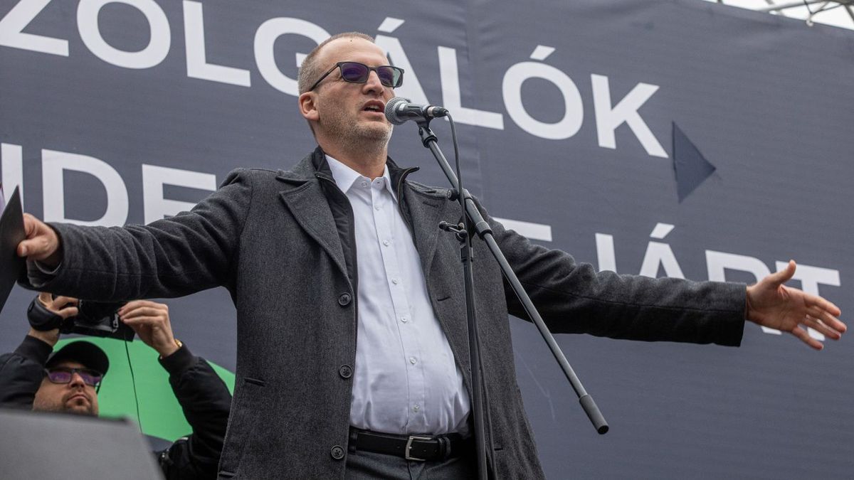 A Tisza Párt alelnökéről sorozatban kerülnek elő a hangfelvételek
