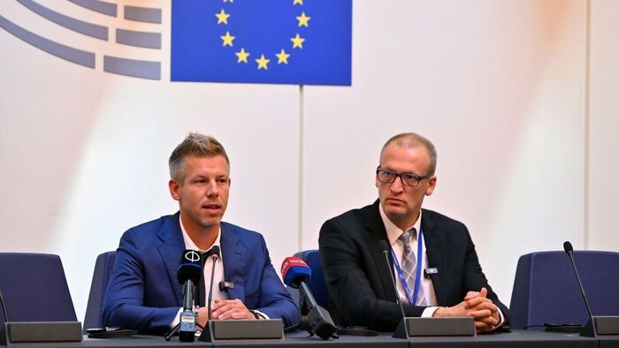 Hallgatásba burkolózik a Tisza: miről nem beszélnek?