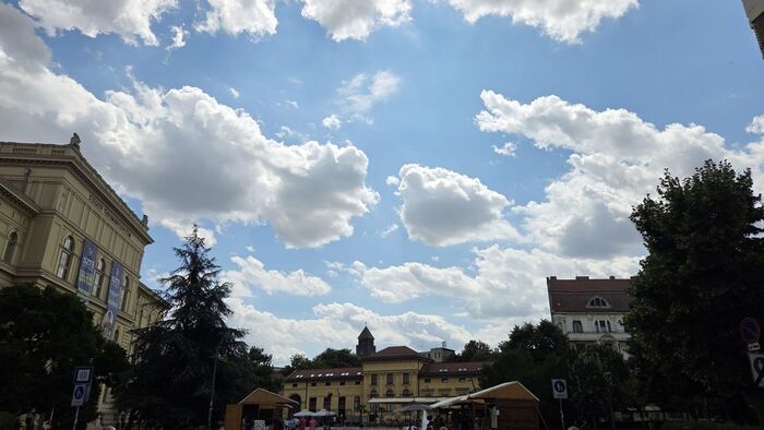 Kellemes idő és rejtett veszélyek a szerdai szegedi időjárásban +videó
