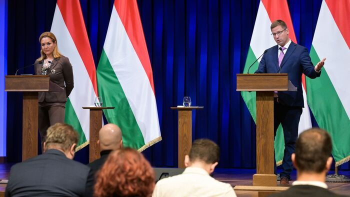 Maratoni tanácskozás után Kormányinfón ismertetik a legfontosabb bejelentéseket