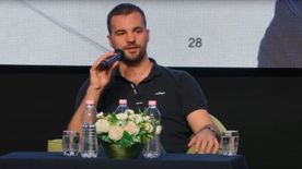 Kapu Tibor Szegeden: vadászpilótától űrhajósig +videó