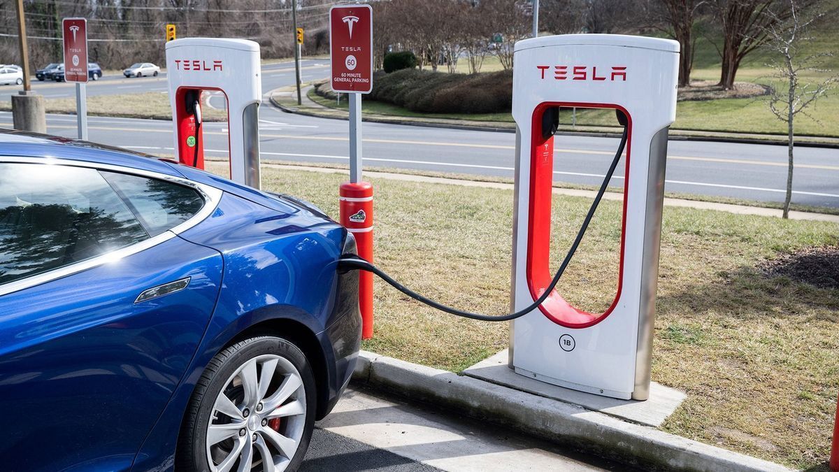 Újabb Supercharger töltőállomással bővülhet Szeged