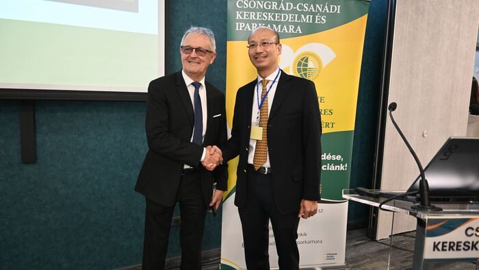 Vietnám ajtót nyithat Szeged ipari fejlődésének +fotók