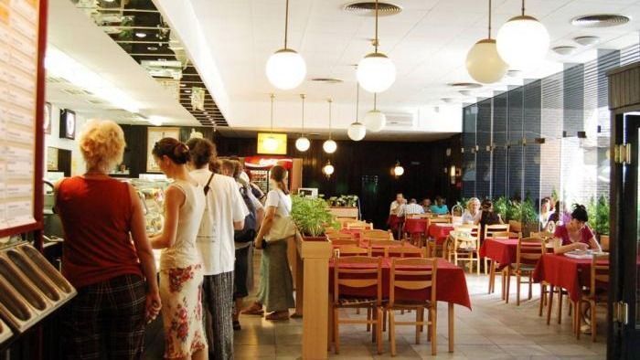 Szegedi nosztalgia: Mi lett a Fesztivál Étterem rántott sajt-legendájával?