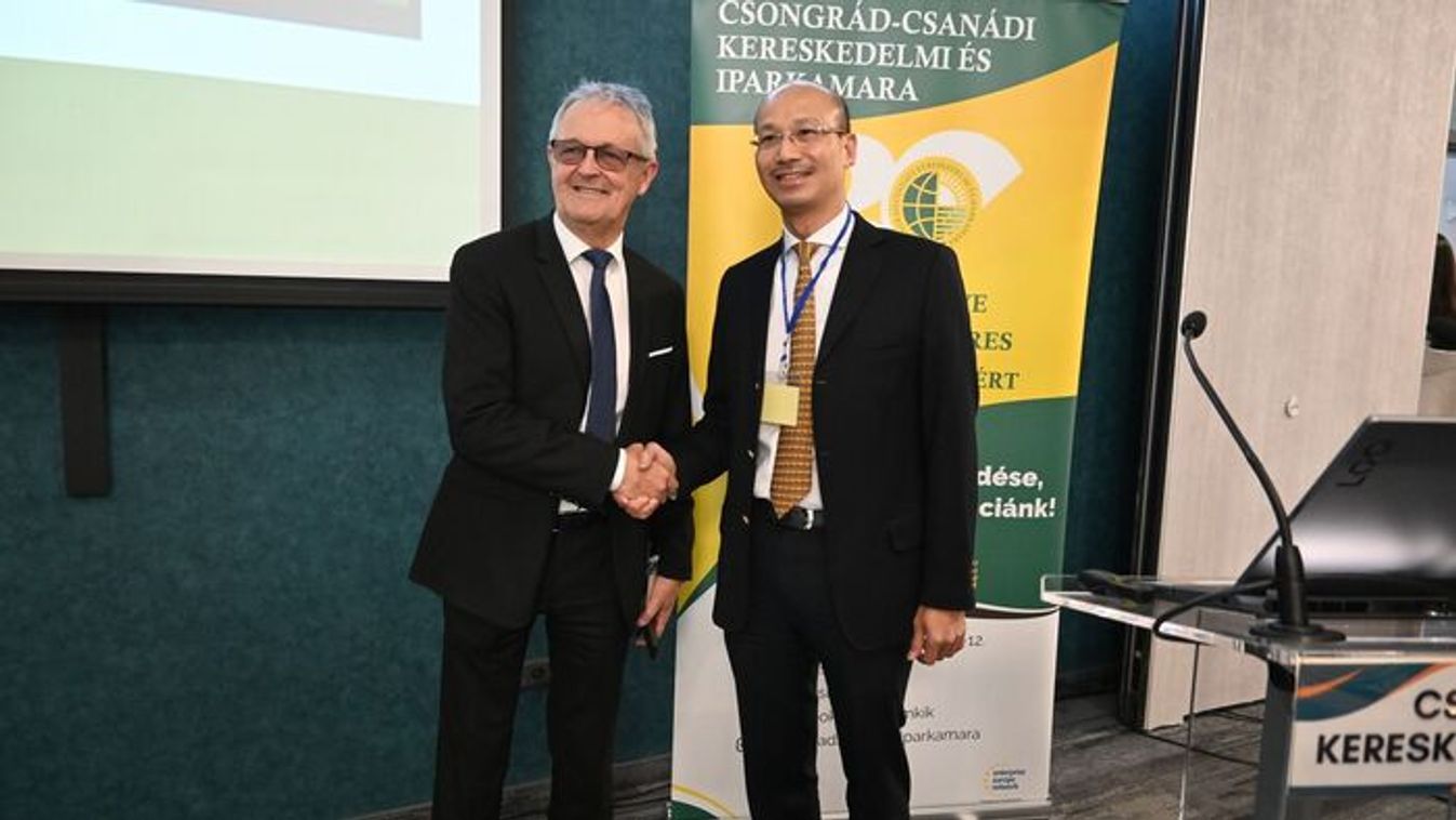 Vietnám ajtót nyithat Szeged ipari fejlődésének +fotók