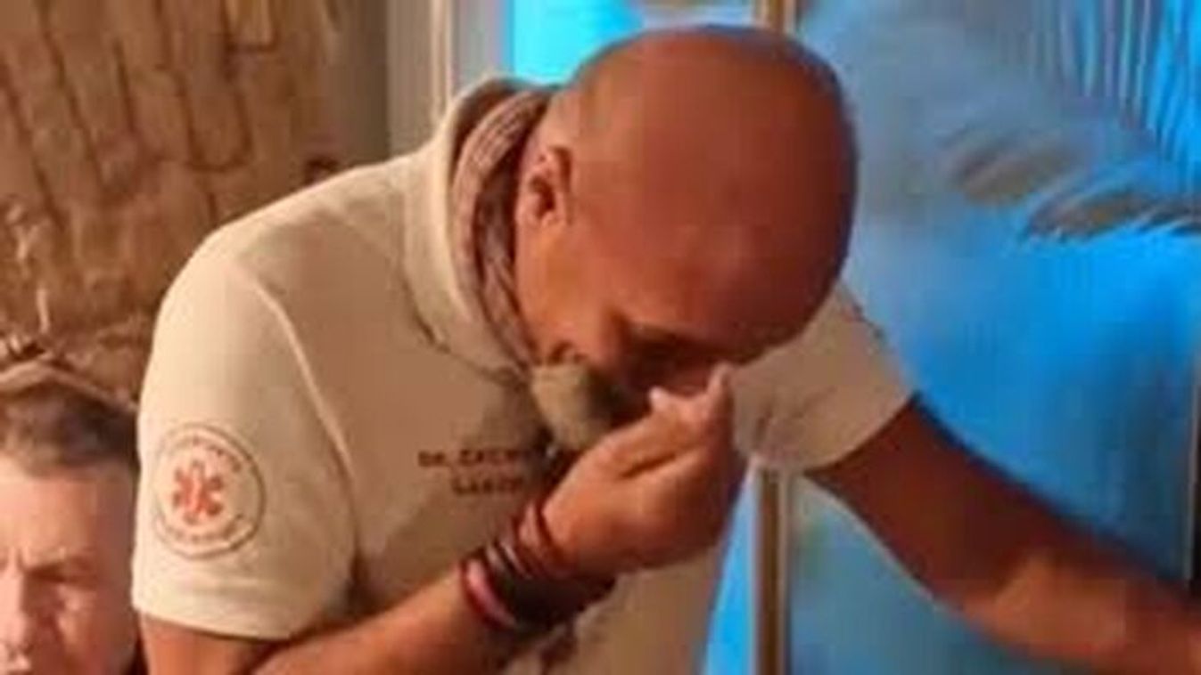Könnyekig meghatódott a legendás mentőorvos