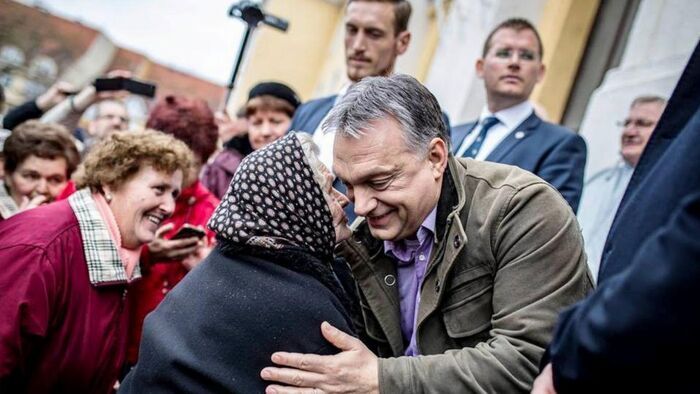 A kormány gőzerővel dolgozik a 14. havi nyugdíjon
