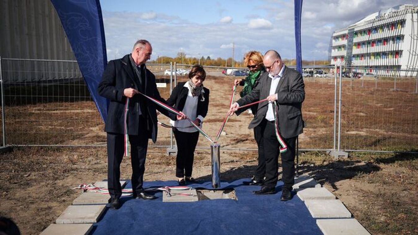 Jövőbe mutató fejlesztés indul a szegedi egyetem mellett