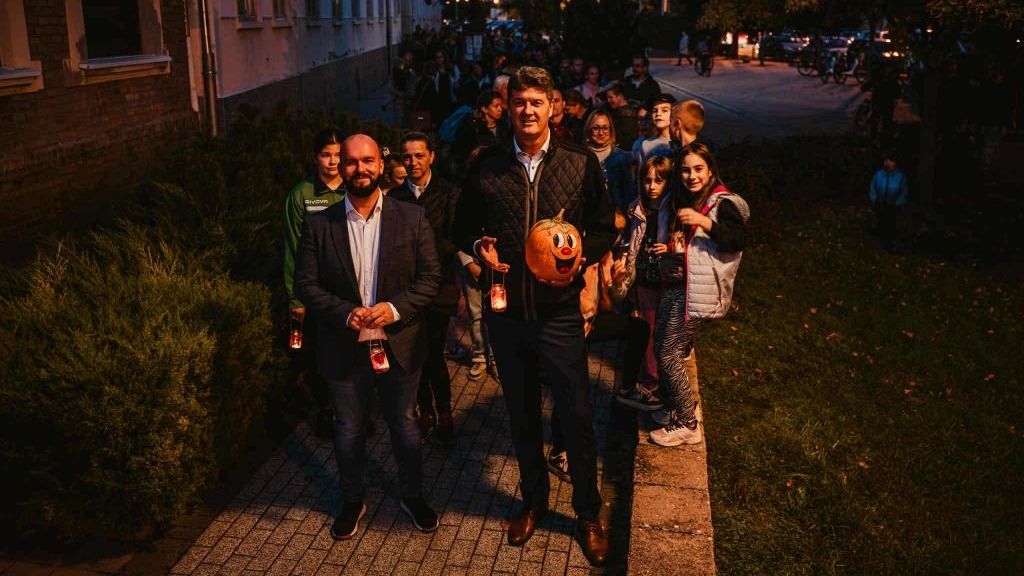 Már hagyomány a halloweeni töklámpás felvonulás. (Fotó: Ruzsa Roland/Facebook)