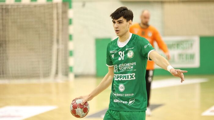 Az egyik legjobb magyar utánpótlás-játékos a Pick Szegedben folytatja