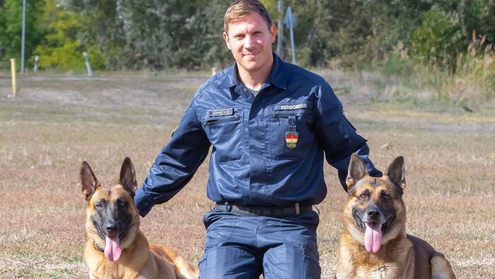 Kutyás rendőr páros ért el világbajnoki sikert Szegedről +fotók