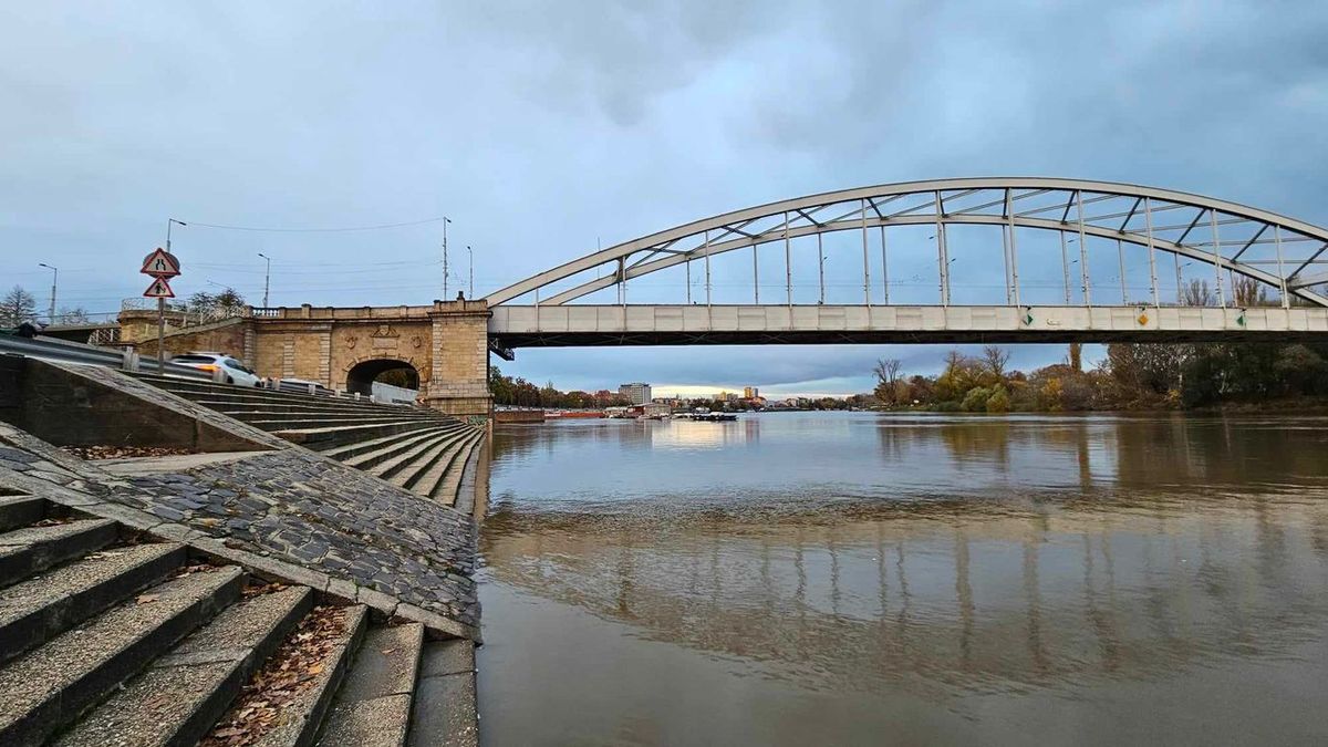 Napos őszi idő Szegeden